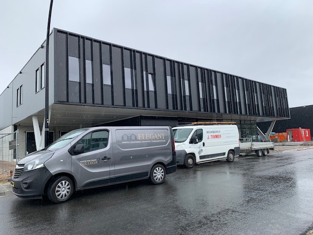 Dit prachtige pand van Kolmer begint zijn vormen aan te nemen.